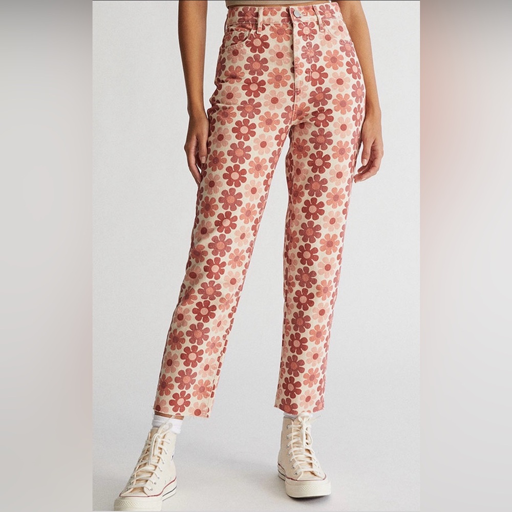 PACSUN High Rise Straight Leg Distressed Flower Jeans Size 2/26
